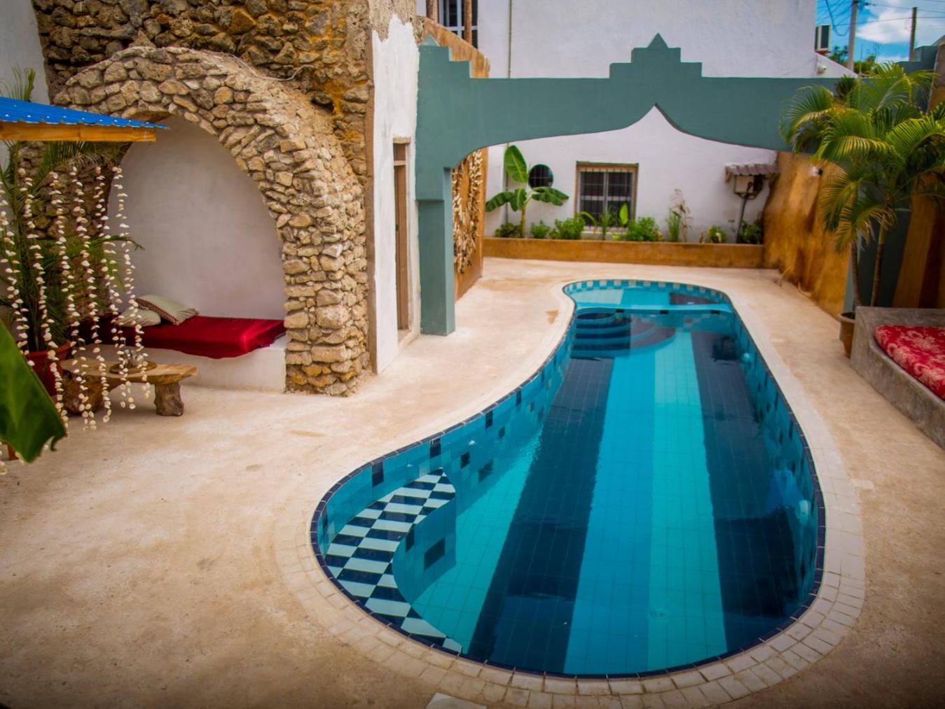 Firefly West Wing Hotel Bagamoyo Bagian luar foto